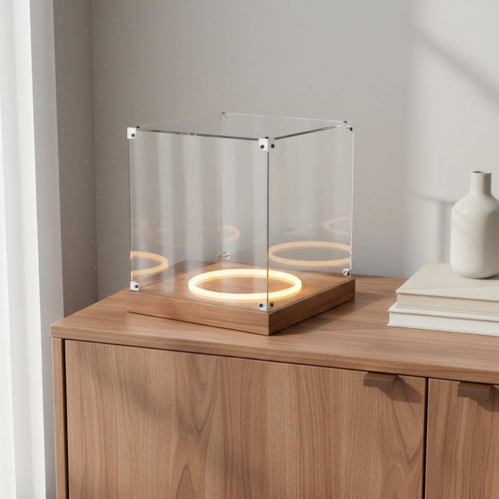 Acrylic Roundball Display Case - огляд і ціна Display Case Acrylic