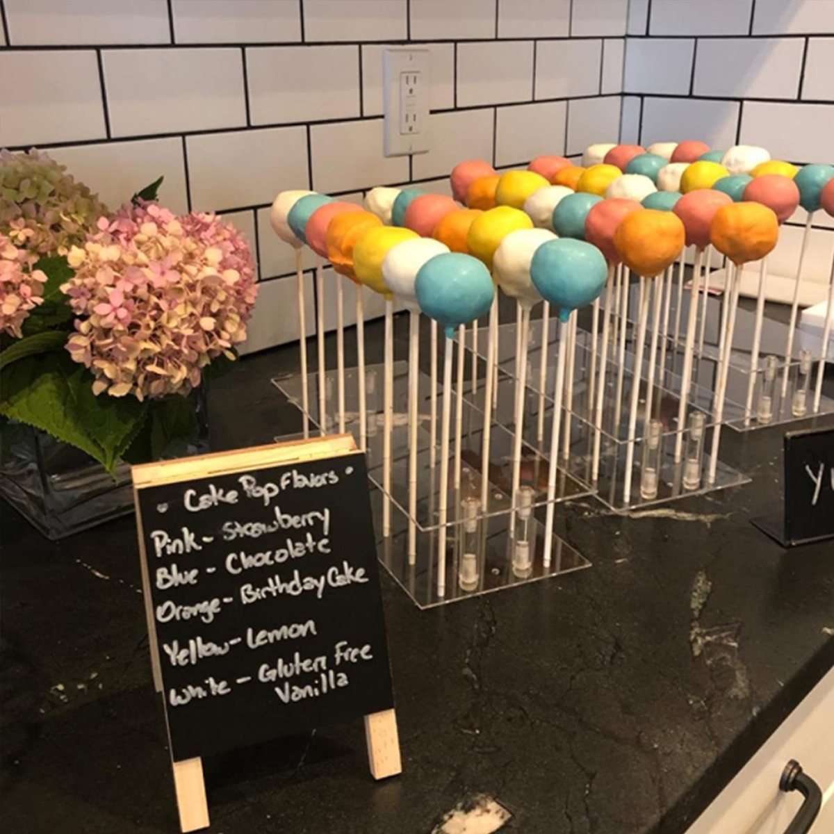 Acrylic Cake Pop Display Stand - огляд і ціна Pop Display Shelf